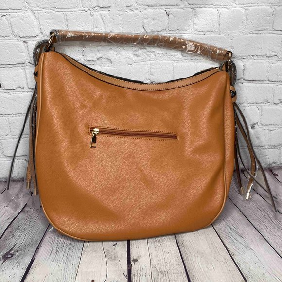 Malibu Skye - Sleek Vegan Leather Handbags - Picture 2 of 6